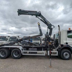 foto 6x4/Eur5 DAF Roll off tipper + Crane HIAB