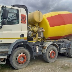 foto 9m3 beton mieszarka Kurta 8x4 DAF